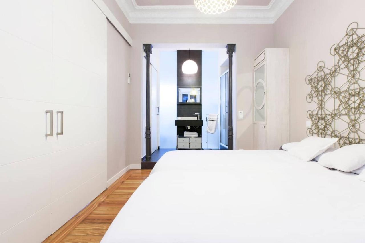 Charming Gran Via Luna Madri Exterior foto